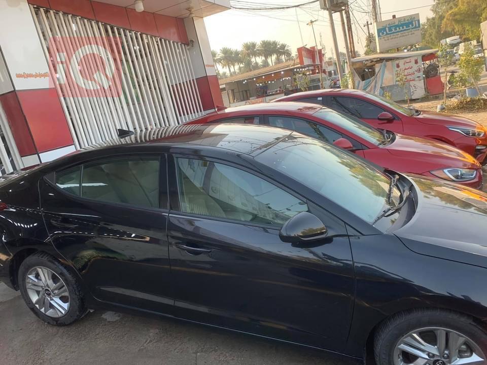 هیوندای ئەلەنترا